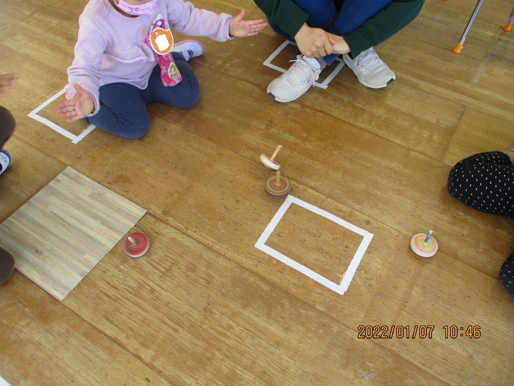 正月あそびを楽しんでいます♪